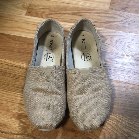 Tom’s woven flats - Picture 2 of 5